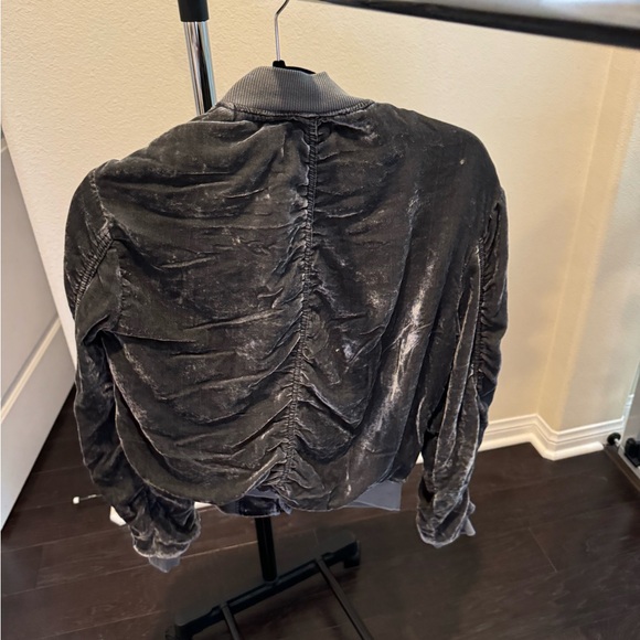 Free People Ruched Velvet Bomber Jacket in XS - Picture 5 of 6
